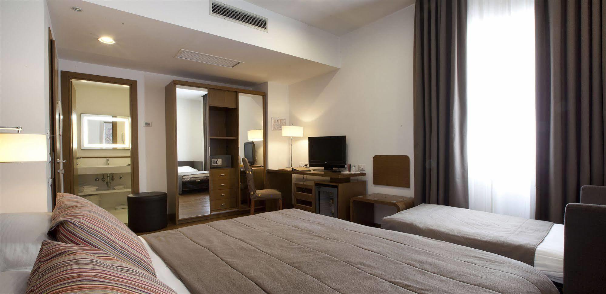 Hotel Plaza Сорренто Екстер'єр фото